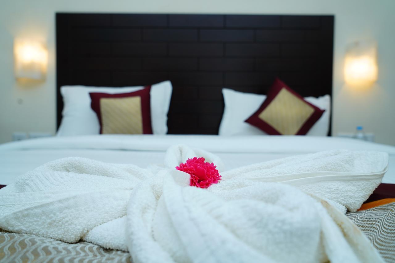 Five Falls Resort Kuttalam  Luaran gambar