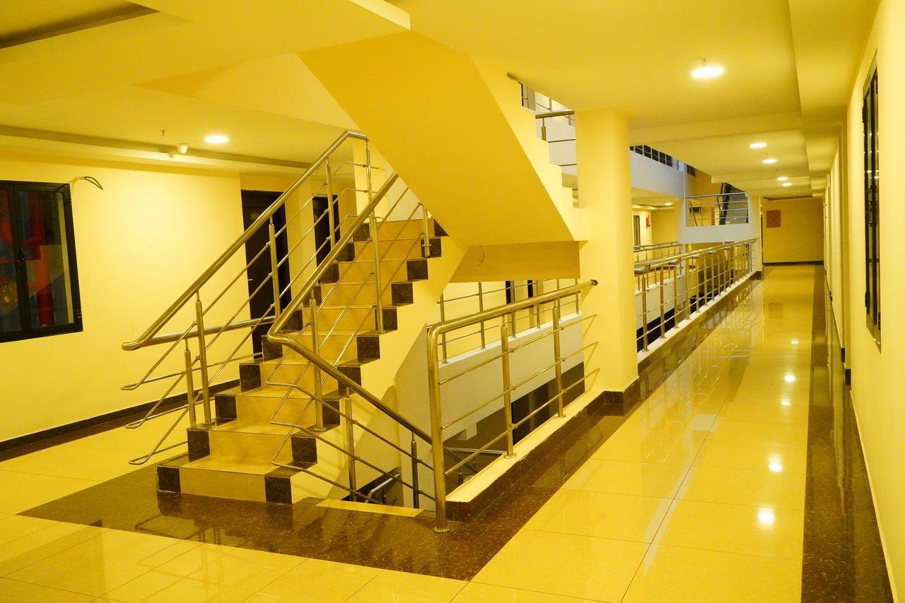Five Falls Resort Kuttalam  Luaran gambar