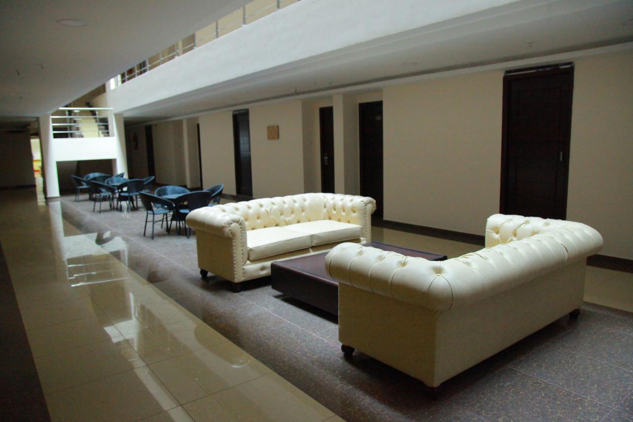 Five Falls Resort Kuttalam  Luaran gambar